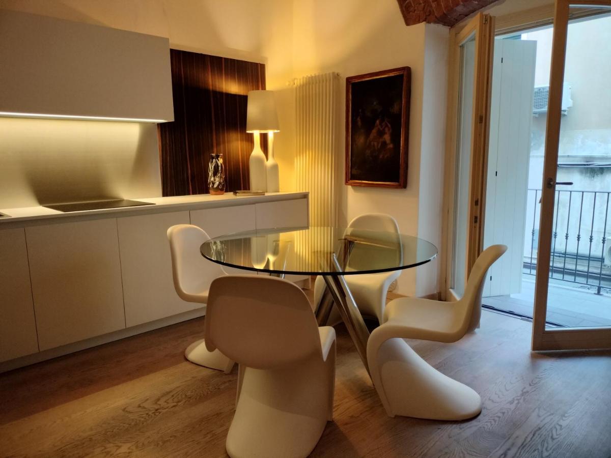 Juliet'S Neighbours- Luxury Apartment Verona Exterior foto